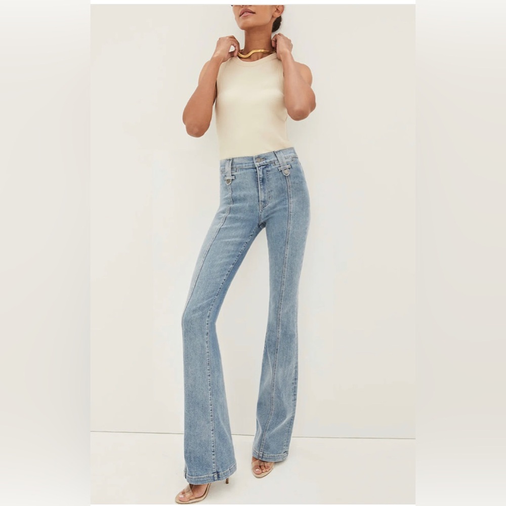 Veronica Beverly High Rise Flare in Lakeshore Wash- Sz 25